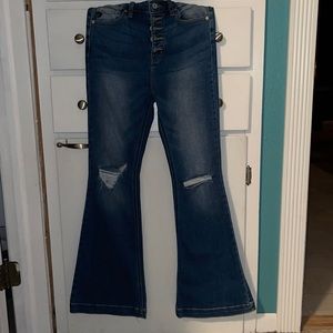 KanCan Distressed Flares